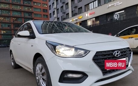 Hyundai Solaris II рестайлинг, 2019 год, 740 000 рублей, 2 фотография
