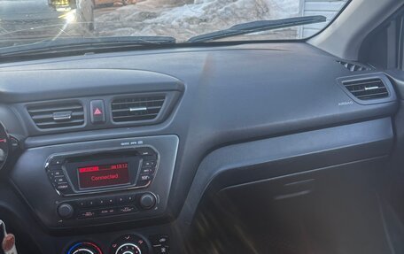 KIA Rio III рестайлинг, 2013 год, 725 000 рублей, 10 фотография