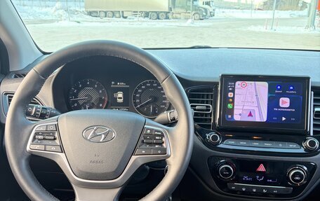 Hyundai Solaris II рестайлинг, 2021 год, 1 590 000 рублей, 14 фотография