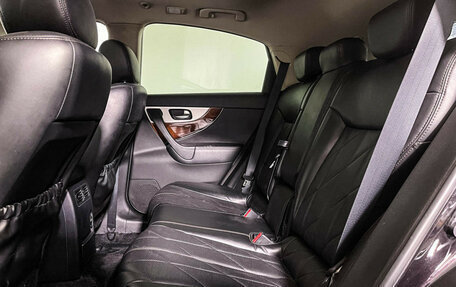 Infiniti QX70, 2015 год, 2 497 000 рублей, 10 фотография