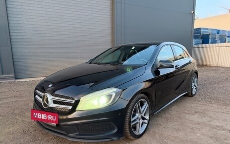 Mercedes-Benz A-Класс, 2015 год, 1 850 000 рублей, 3 фотография