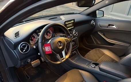 Mercedes-Benz A-Класс, 2015 год, 1 850 000 рублей, 6 фотография