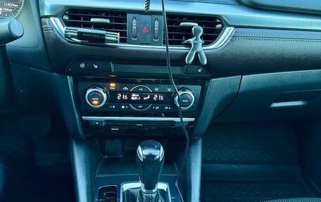 Mazda 6, 2017 год, 2 300 000 рублей, 20 фотография