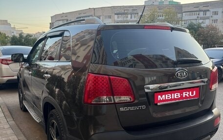 KIA Sorento II рестайлинг, 2011 год, 1 450 000 рублей, 28 фотография