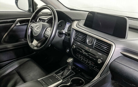 Lexus RX IV рестайлинг, 2021 год, 3 987 000 рублей, 9 фотография