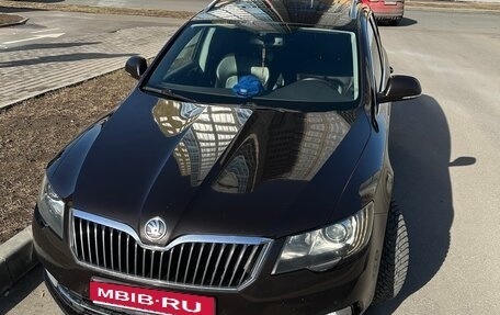 Skoda Superb III рестайлинг, 2013 год, 1 350 000 рублей, 1 фотография