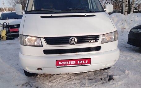 Volkswagen Transporter T4, 2003 год, 900 000 рублей, 1 фотография