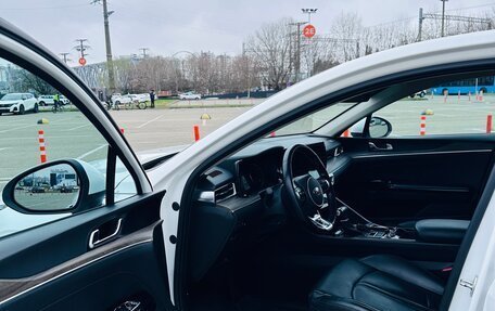 KIA K5, 2021 год, 2 100 000 рублей, 11 фотография