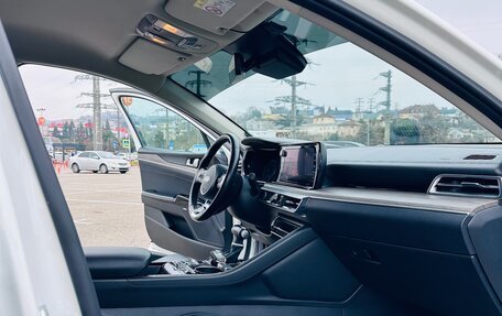 KIA K5, 2021 год, 2 100 000 рублей, 14 фотография