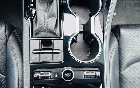 KIA K5, 2021 год, 2 100 000 рублей, 18 фотография