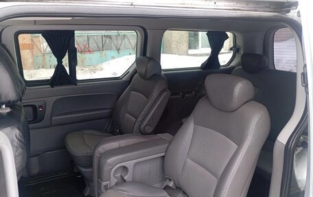 Hyundai Grand Starex Grand Starex I рестайлинг 2, 2011 год, 1 400 000 рублей, 9 фотография