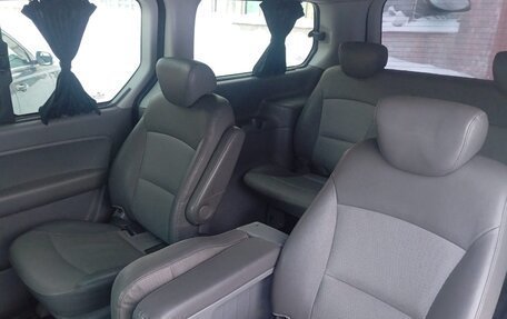 Hyundai Grand Starex Grand Starex I рестайлинг 2, 2011 год, 1 400 000 рублей, 11 фотография