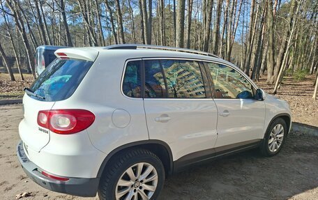 Volkswagen Tiguan I, 2010 год, 850 000 рублей, 4 фотография