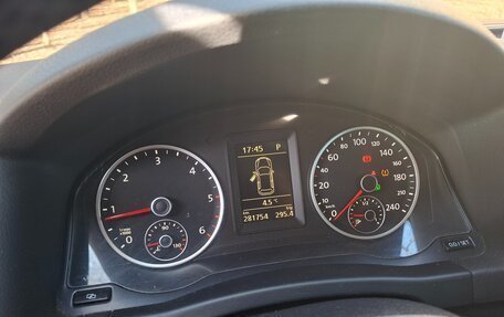 Volkswagen Tiguan I, 2010 год, 850 000 рублей, 11 фотография