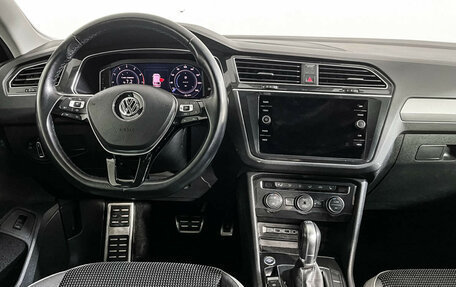 Volkswagen Tiguan II, 2019 год, 2 697 000 рублей, 12 фотография