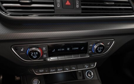 Audi Q5, 2025 год, 5 800 000 рублей, 24 фотография