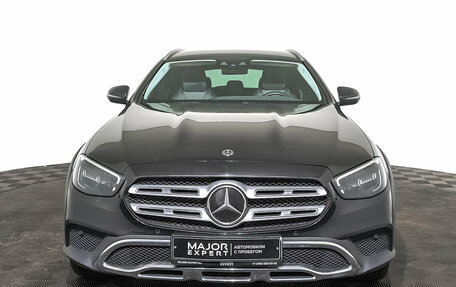 Mercedes-Benz E-Класс, 2021 год, 5 970 000 рублей, 2 фотография