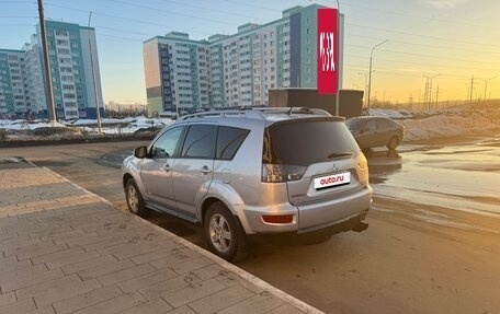 Mitsubishi Outlander III рестайлинг 3, 2010 год, 1 590 000 рублей, 33 фотография