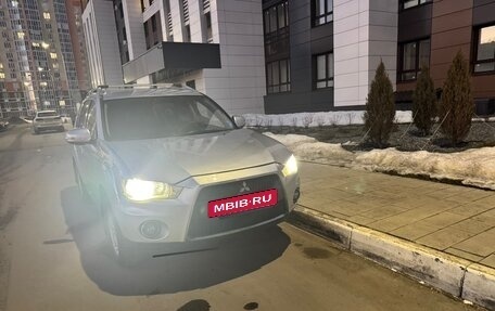 Mitsubishi Outlander III рестайлинг 3, 2010 год, 1 590 000 рублей, 36 фотография