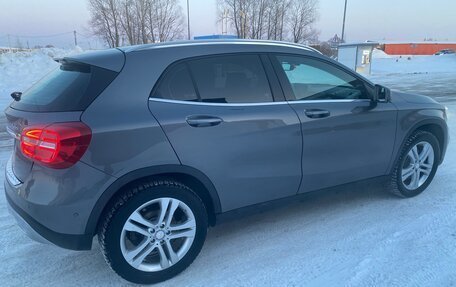 Mercedes-Benz GLA, 2016 год, 2 500 000 рублей, 2 фотография