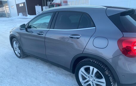 Mercedes-Benz GLA, 2016 год, 2 500 000 рублей, 4 фотография