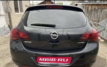 Opel Astra J, 2010 год, 430 000 рублей, 4 фотография