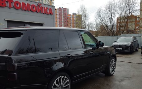 Land Rover Range Rover IV рестайлинг, 2019 год, 6 300 000 рублей, 8 фотография