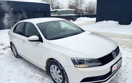 Volkswagen Jetta VI, 2015 год, 850 000 рублей, 3 фотография