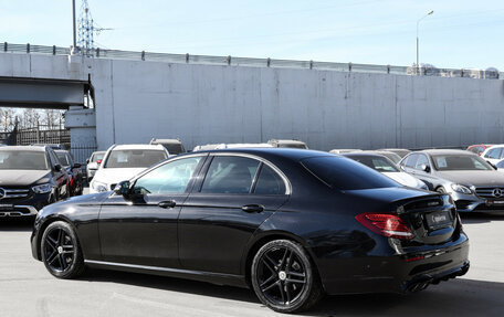 Mercedes-Benz E-Класс, 2018 год, 2 070 000 рублей, 7 фотография