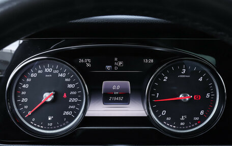 Mercedes-Benz E-Класс, 2018 год, 2 070 000 рублей, 11 фотография