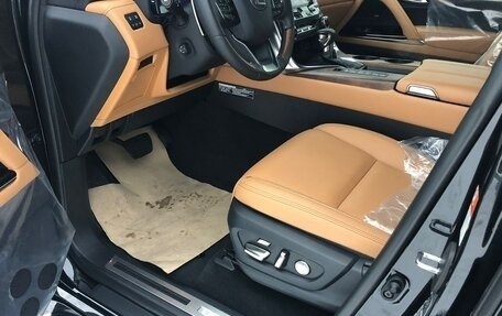 Lexus LX, 2023 год, 16 800 000 рублей, 11 фотография