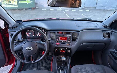 KIA Rio II, 2010 год, 600 000 рублей, 6 фотография