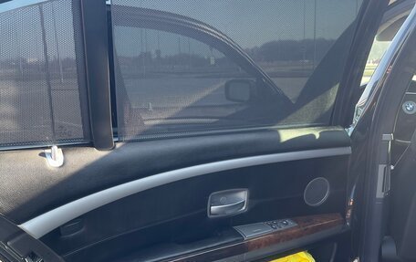 BMW 7 серия, 2004 год, 1 800 000 рублей, 20 фотография