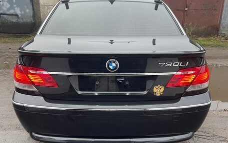 BMW 7 серия, 2004 год, 1 800 000 рублей, 16 фотография