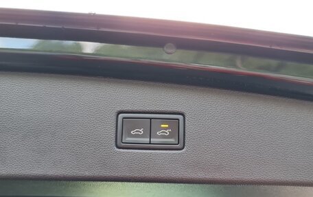 Volkswagen Tiguan II, 2018 год, 2 200 000 рублей, 7 фотография