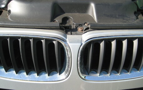 BMW X3, 2004 год, 1 300 000 рублей, 4 фотография