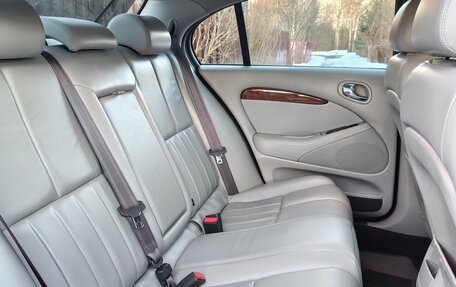 Jaguar S-Type I рестайлинг, 2002 год, 1 200 000 рублей, 18 фотография