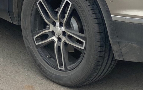 Volkswagen Tiguan II, 2021 год, 3 300 000 рублей, 13 фотография