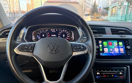 Volkswagen Tiguan II, 2021 год, 3 300 000 рублей, 11 фотография