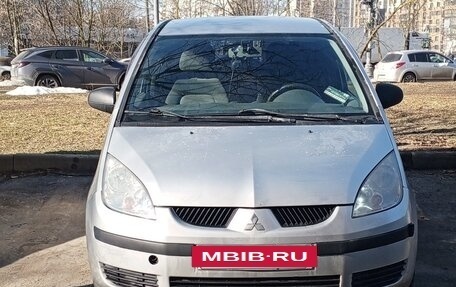 Mitsubishi Colt VI рестайлинг, 2005 год, 500 000 рублей, 7 фотография