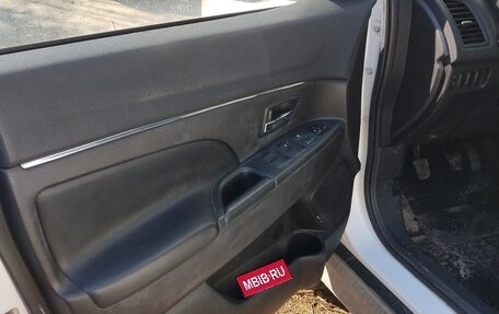 Mitsubishi ASX I рестайлинг, 2012 год, 1 100 000 рублей, 10 фотография