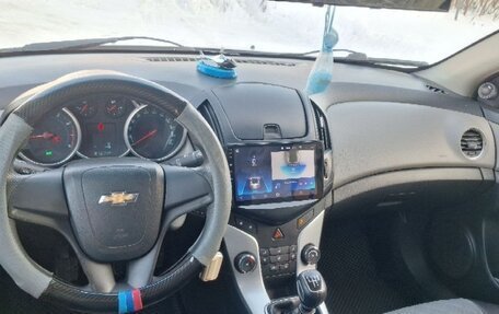 Chevrolet Cruze II, 2014 год, 689 000 рублей, 7 фотография