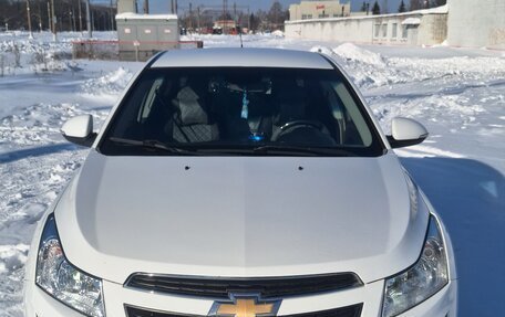 Chevrolet Cruze II, 2014 год, 689 000 рублей, 4 фотография