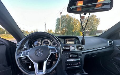 Mercedes-Benz E-Класс, 2014 год, 1 900 000 рублей, 9 фотография