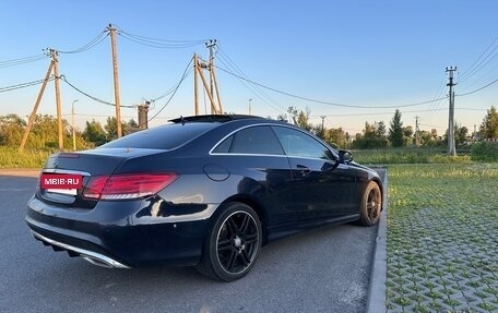 Mercedes-Benz E-Класс, 2014 год, 1 900 000 рублей, 6 фотография