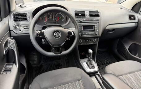 Volkswagen Polo VI (EU Market), 2017 год, 1 195 000 рублей, 5 фотография