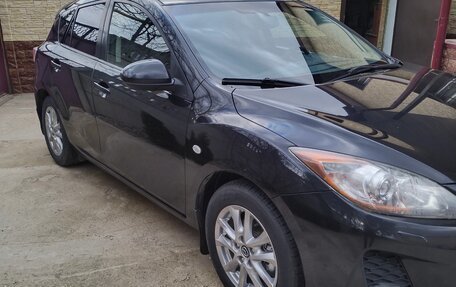 Mazda 3, 2011 год, 870 000 рублей, 2 фотография