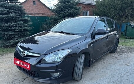 Hyundai i30 I, 2010 год, 695 000 рублей, 3 фотография