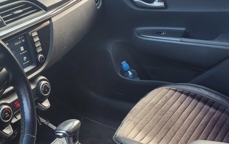 KIA Rio IV, 2018 год, 1 480 000 рублей, 2 фотография