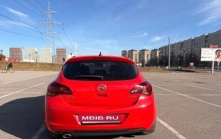 Opel Astra J, 2011 год, 700 000 рублей, 10 фотография